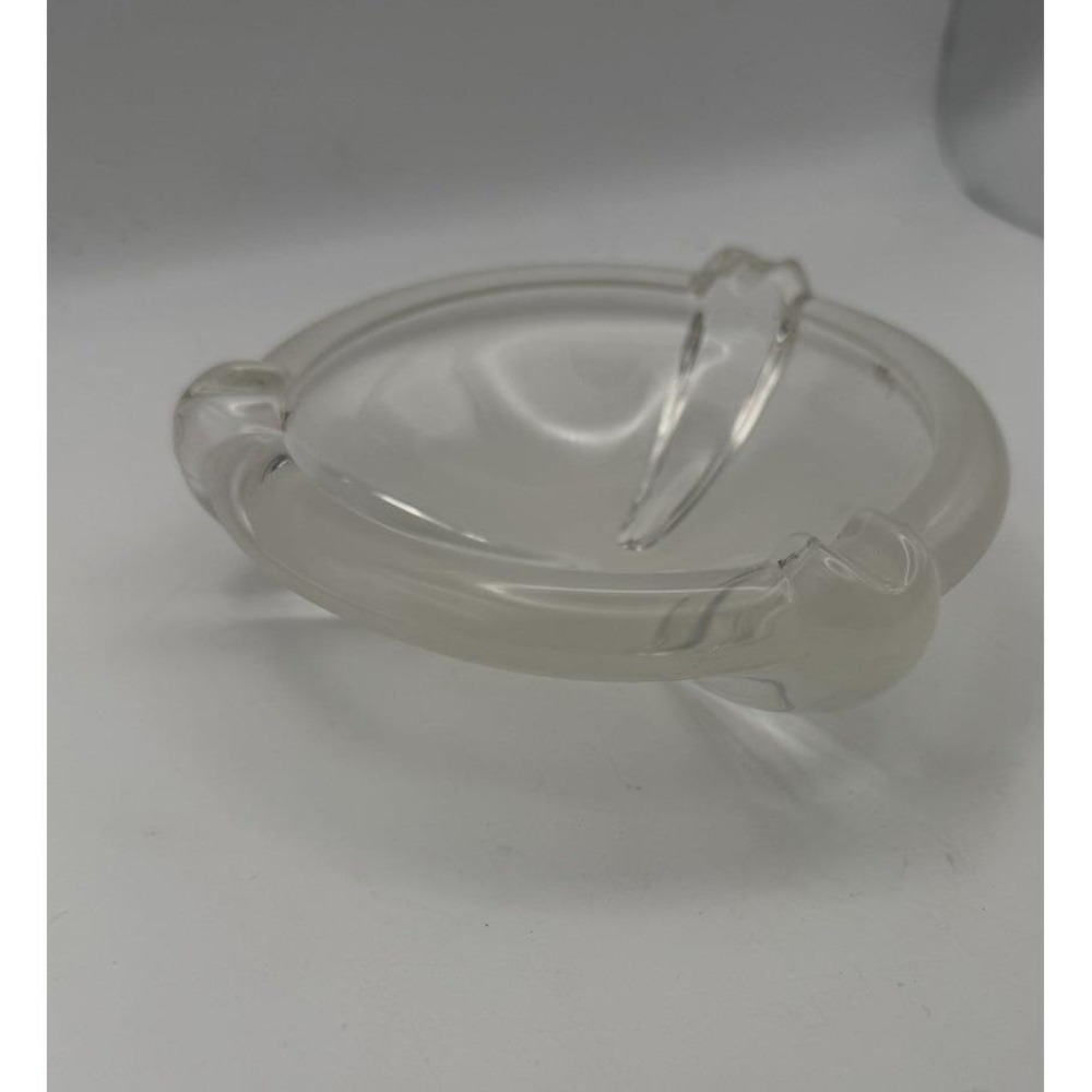 Vintage Frosted Glass 3 Rest Ashtray Mid Century Modern Tripod 5"